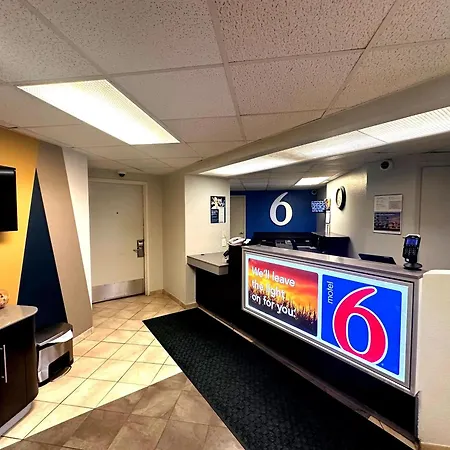 Motel 6-Duluth, Mn-2