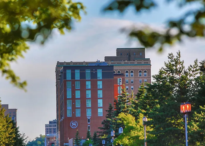 Duluth HotelsSheraton
